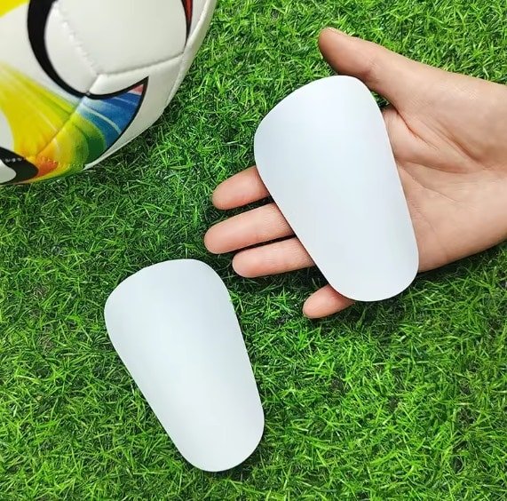 Safe Guard Mini For Football Players-1pair